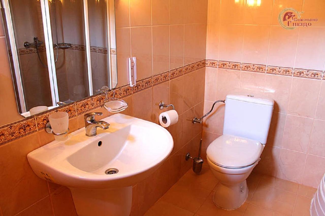 Sokolyne Gnizdo Otel Korostov Dış mekan fotoğraf