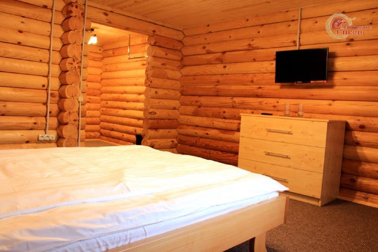 Sokolyne Gnizdo Otel Korostov Dış mekan fotoğraf
