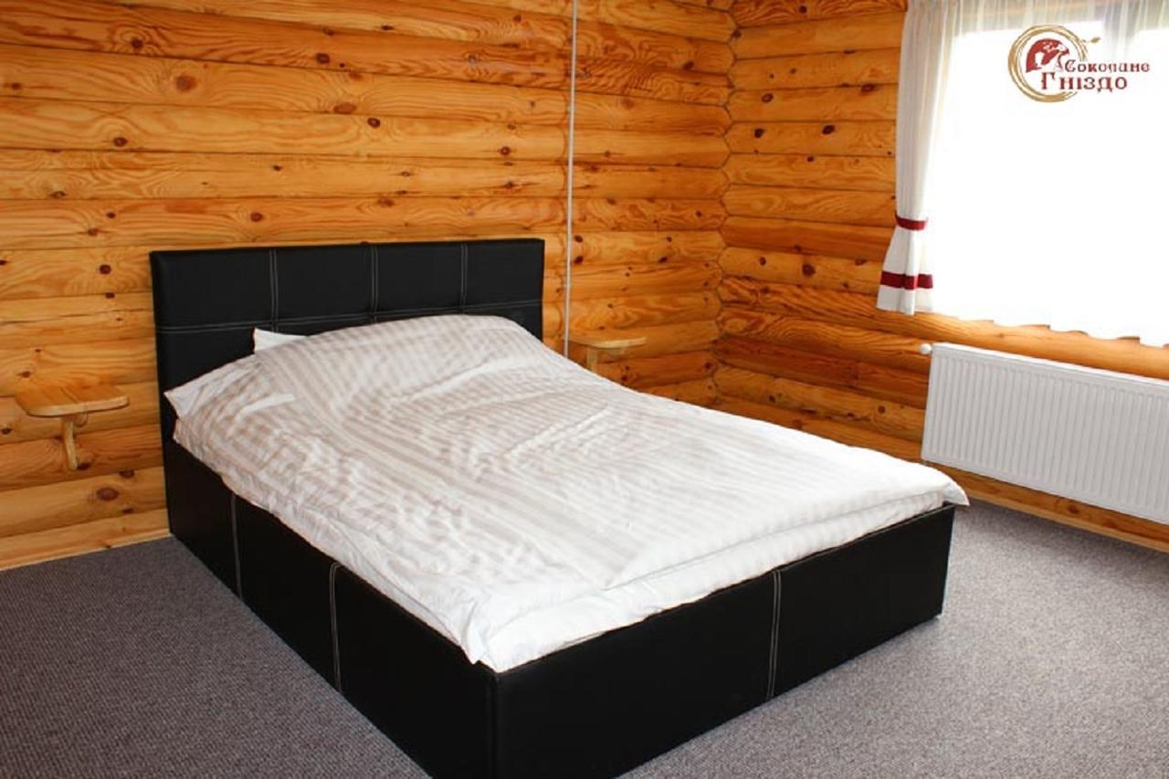 Sokolyne Gnizdo Otel Korostov Dış mekan fotoğraf